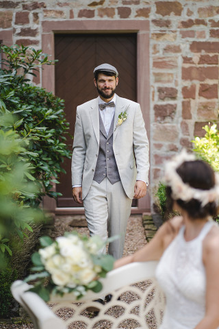 Dolzer Maßkonfektion | Individuelle Hochzeitsoutfits, Brautmode · Hochzeitsanzug Nürnberg, Logo Dolzer Maßkonfektion | Individuelle Hochzeitsoutfits, Brautmode · Hochzeitsanzug Nürnberg, Logo