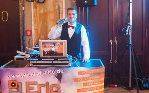 Party DJ Eric feiert 10-jähriges Jubiläum mit Rabatt-Angebot Bild 1